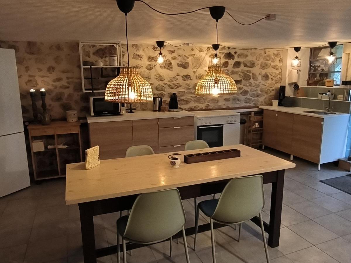 Chambres D'Hotes Montjouan Larochemillay Eksteriør bilde