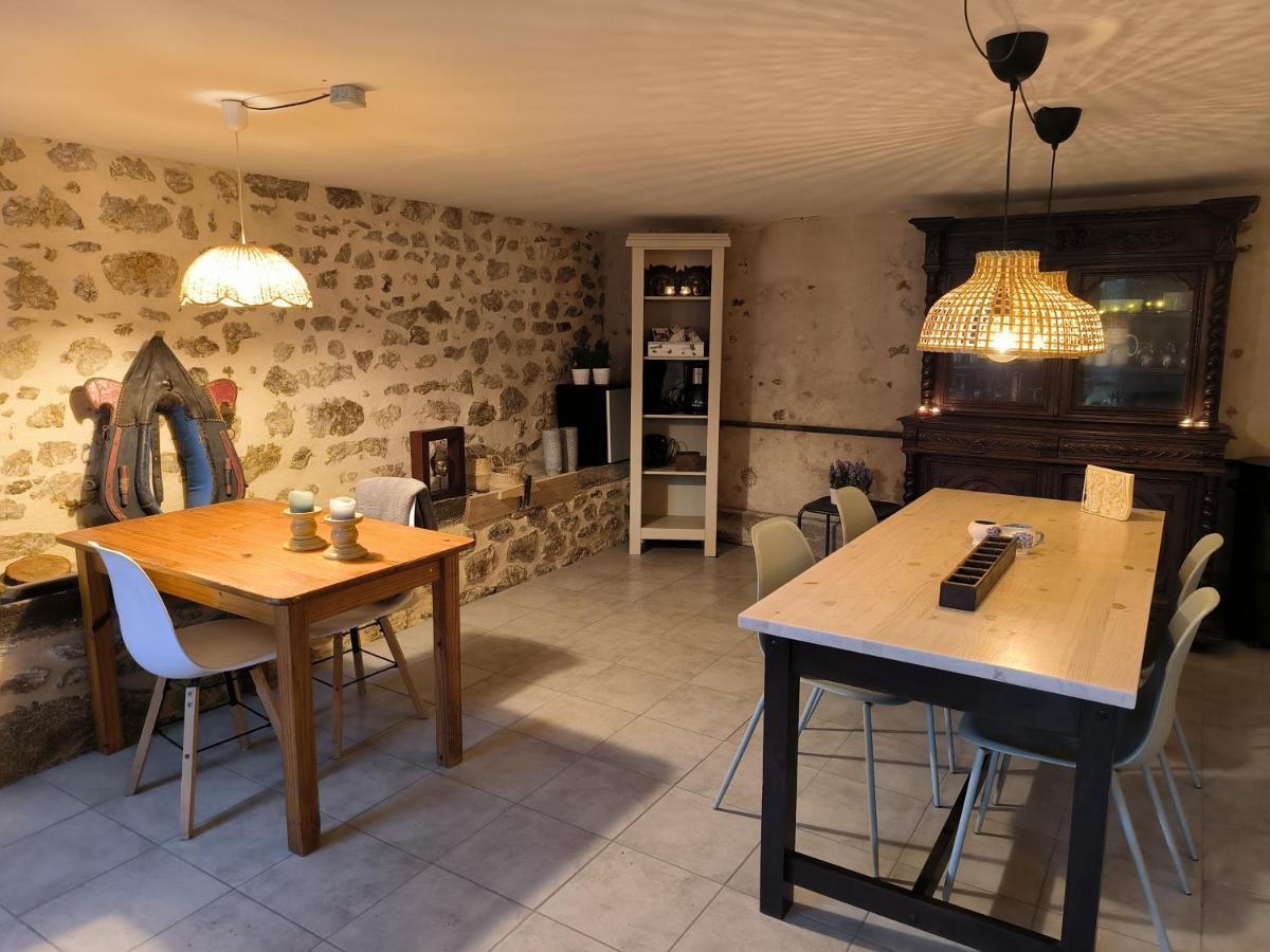 Chambres D'Hotes Montjouan Larochemillay Eksteriør bilde