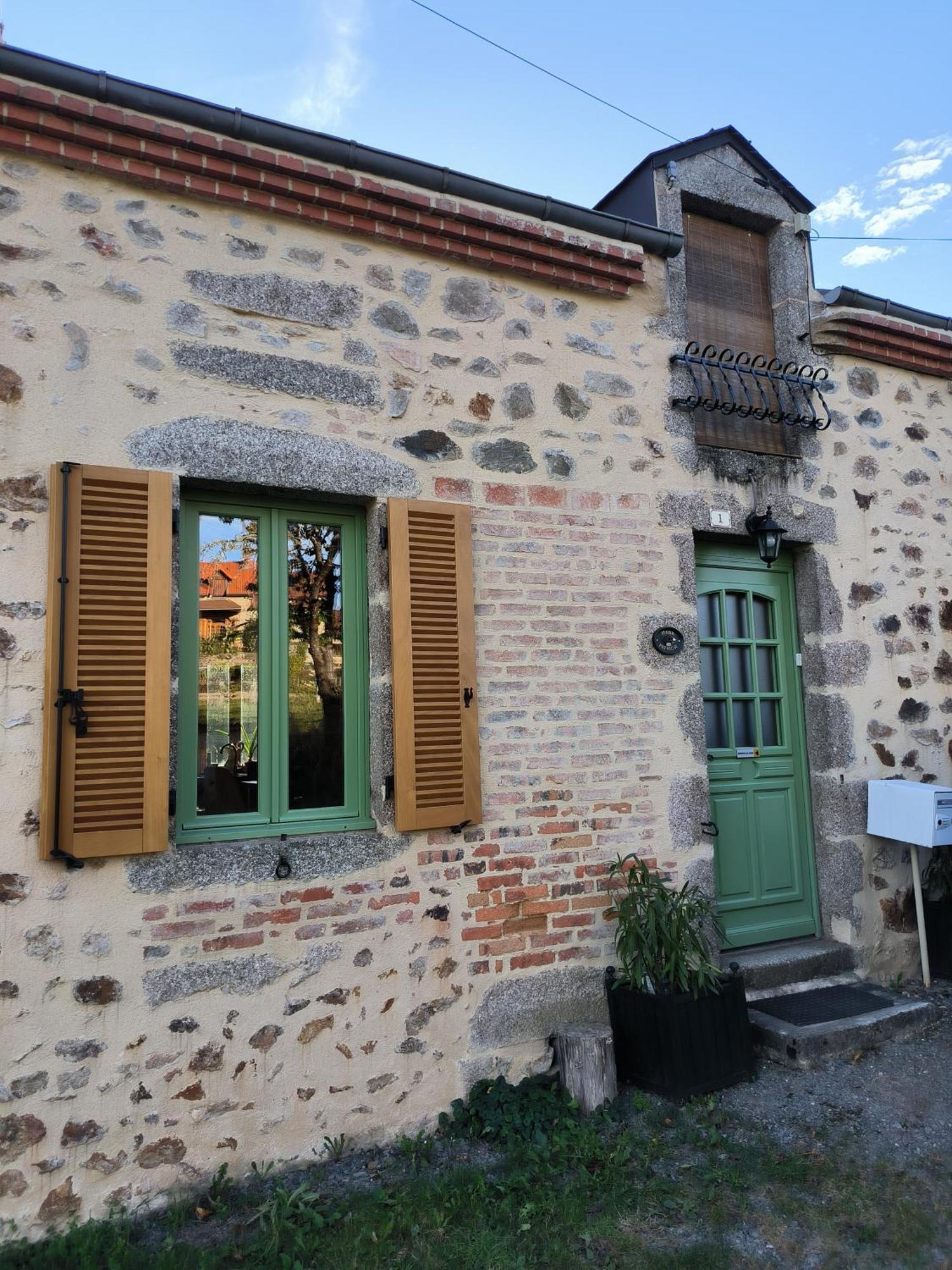 Chambres D'Hotes Montjouan Larochemillay Eksteriør bilde