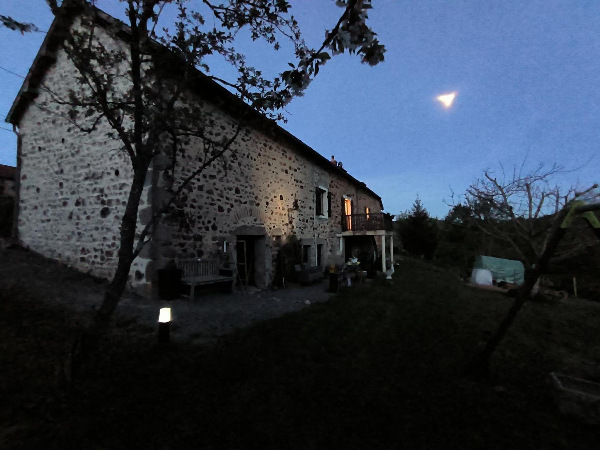 Chambres D'Hotes Montjouan Larochemillay Eksteriør bilde